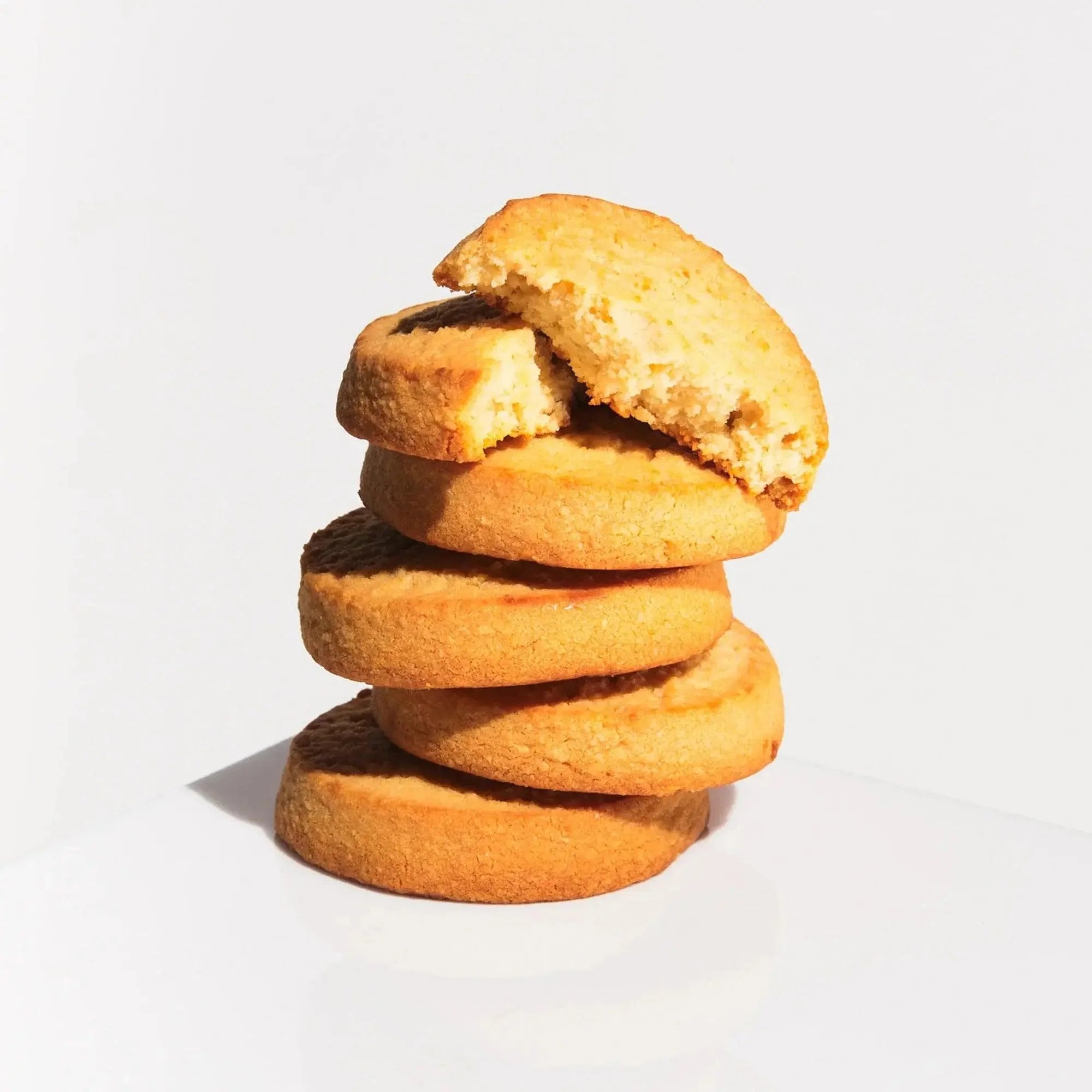 Keto Cookie Almond Vanilla Live Fatt 30g x12 live fatt Snacks 01900018