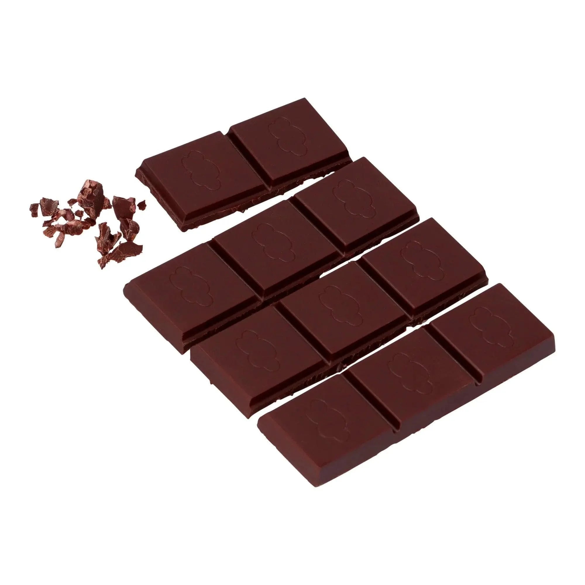 Vegan Dark Chocolate Cacao Nibs OKONO 50g okono Snacks 03000001