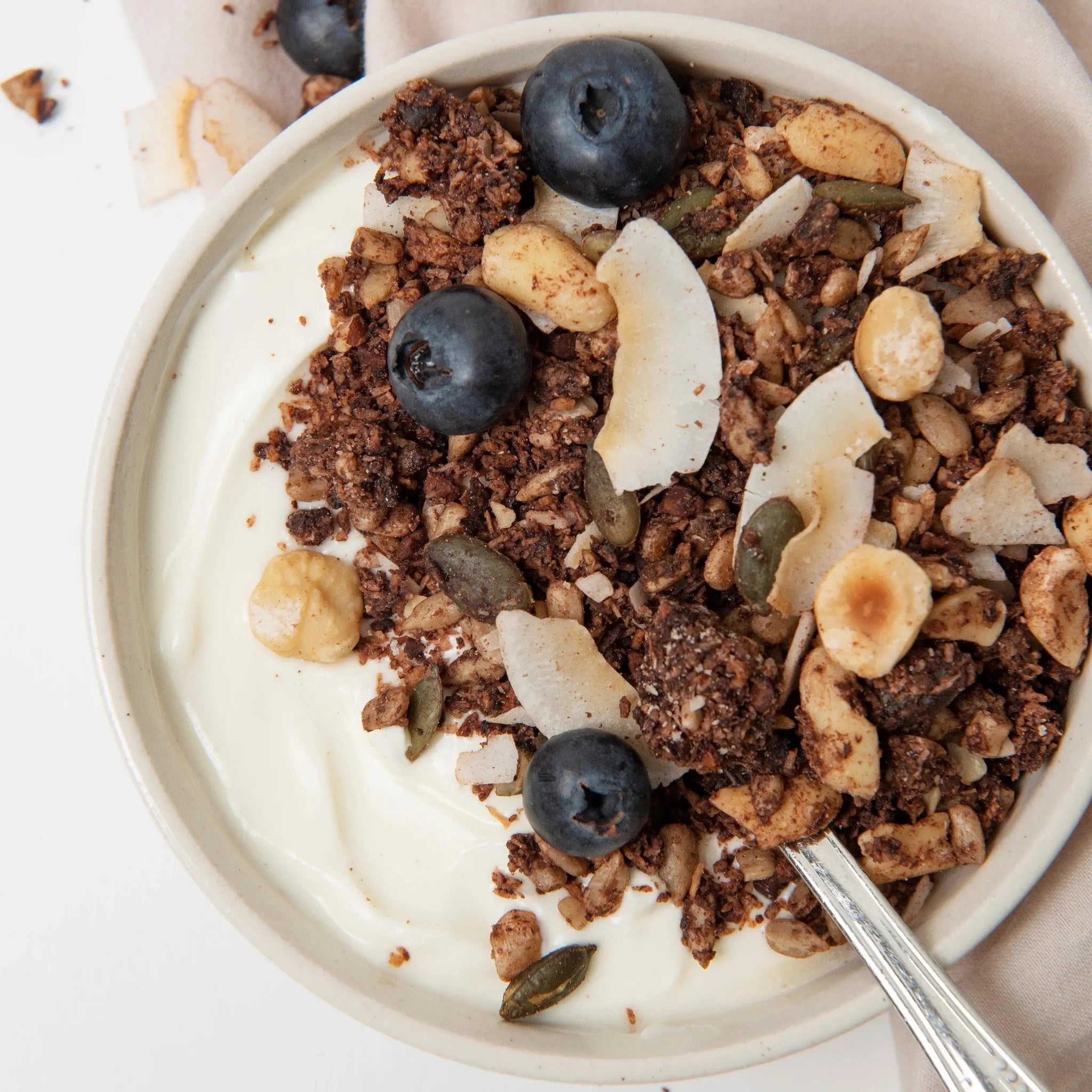 Keto Granola Cocoa Power Coconut & Cocoa OKONO 300g x8 okono  03000025